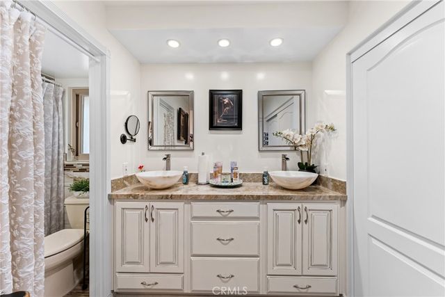 134 Oak Forest Circle, Glendora, CA 91741