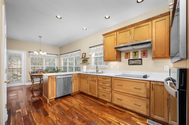 7024 Red Apple Rd, Antioch, TN 37013