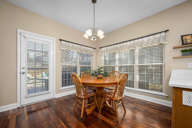 7024 Red Apple Rd, Antioch, TN 37013