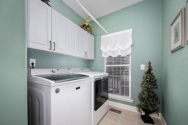 7024 Red Apple Rd, Antioch, TN 37013