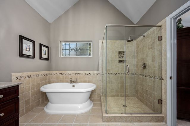 7024 Red Apple Rd, Antioch, TN 37013