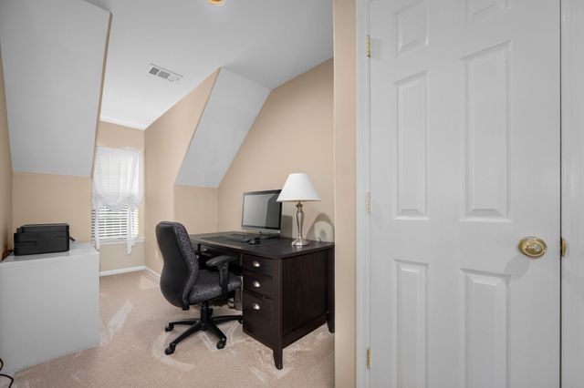 7024 Red Apple Rd, Antioch, TN 37013