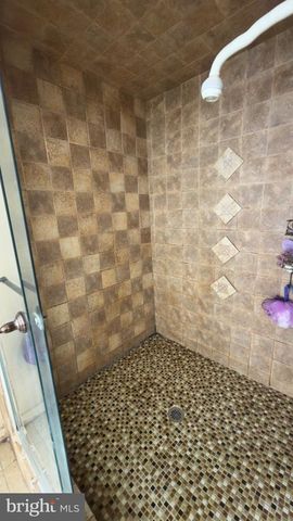 1742 MINERAL SPRING RD, Reading, PA 19602