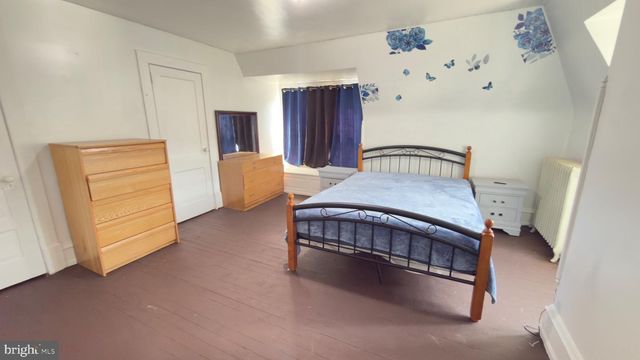 1742 MINERAL SPRING RD, Reading, PA 19602