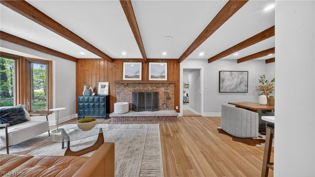 3909 Brainard Road, Orange Village, OH 44122