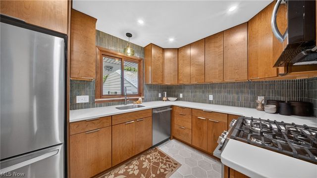 3909 Brainard Road, Orange Village, OH 44122