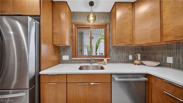 3909 Brainard Road, Orange Village, OH 44122