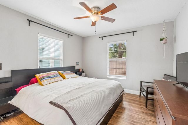 1220 E EMMA STREET, Tampa, FL 33603