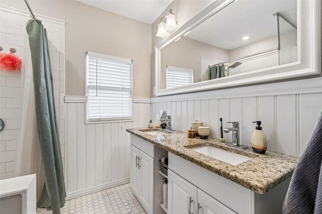 1220 E EMMA STREET, Tampa, FL 33603