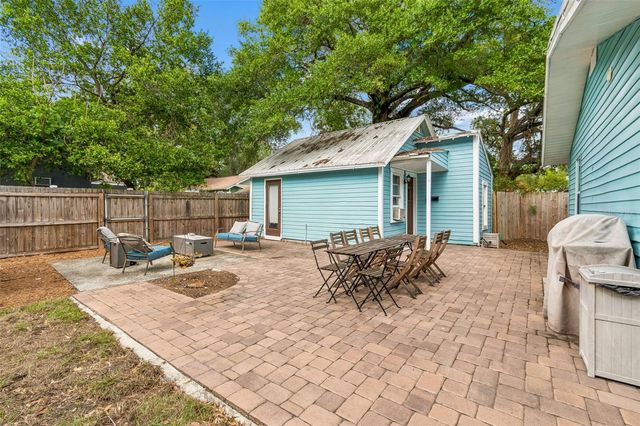 1220 E EMMA STREET, Tampa, FL 33603