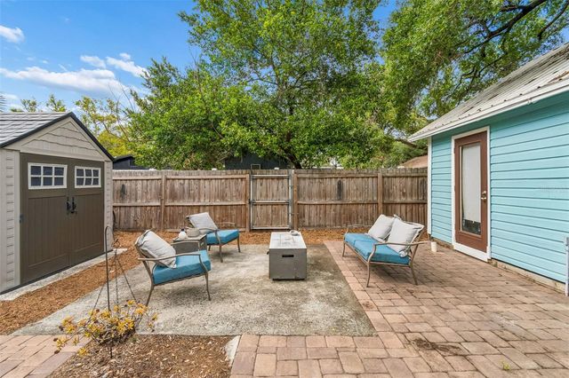 1220 E EMMA STREET, Tampa, FL 33603