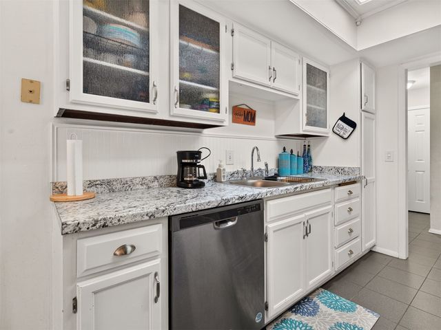 11010 E 67th Street, Tulsa, OK 74133