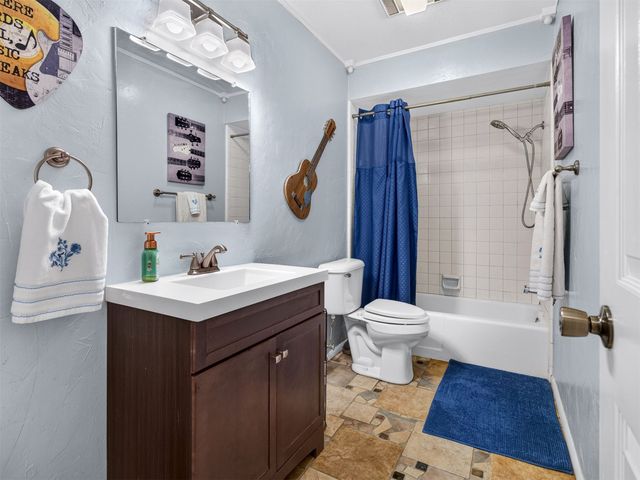 11010 E 67th Street, Tulsa, OK 74133