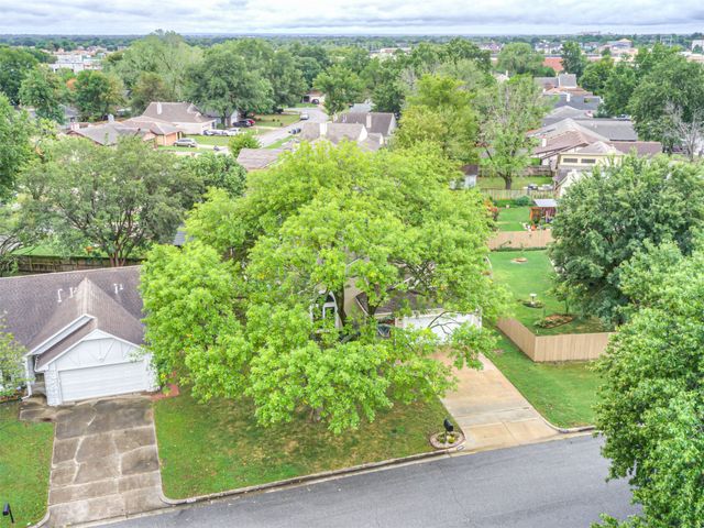 11010 E 67th Street, Tulsa, OK 74133