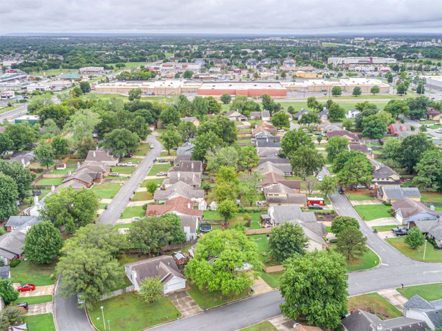 11010 E 67th Street, Tulsa, OK 74133