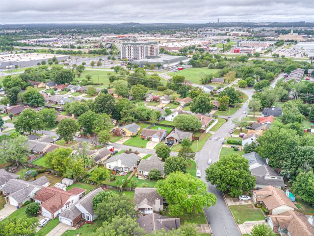 11010 E 67th Street, Tulsa, OK 74133