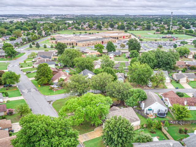 11010 E 67th Street, Tulsa, OK 74133