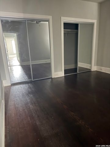 134 Corona B, San Antonio, TX 78209