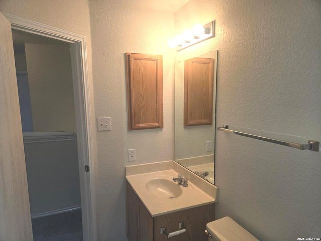 6515 kestrel ln, San Antonio, TX 78233