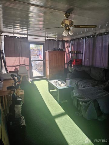 62 Bayshore Mobile Manor, Hazlet, NJ 07730