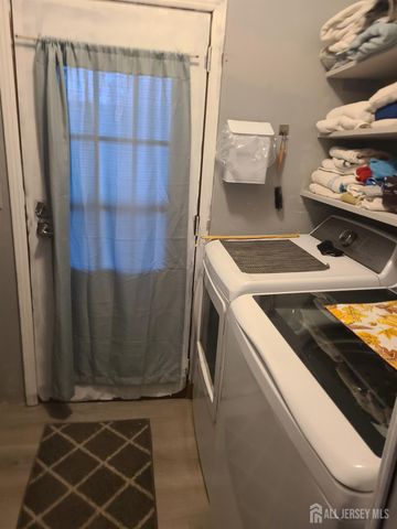 62 Bayshore Mobile Manor, Hazlet, NJ 07730