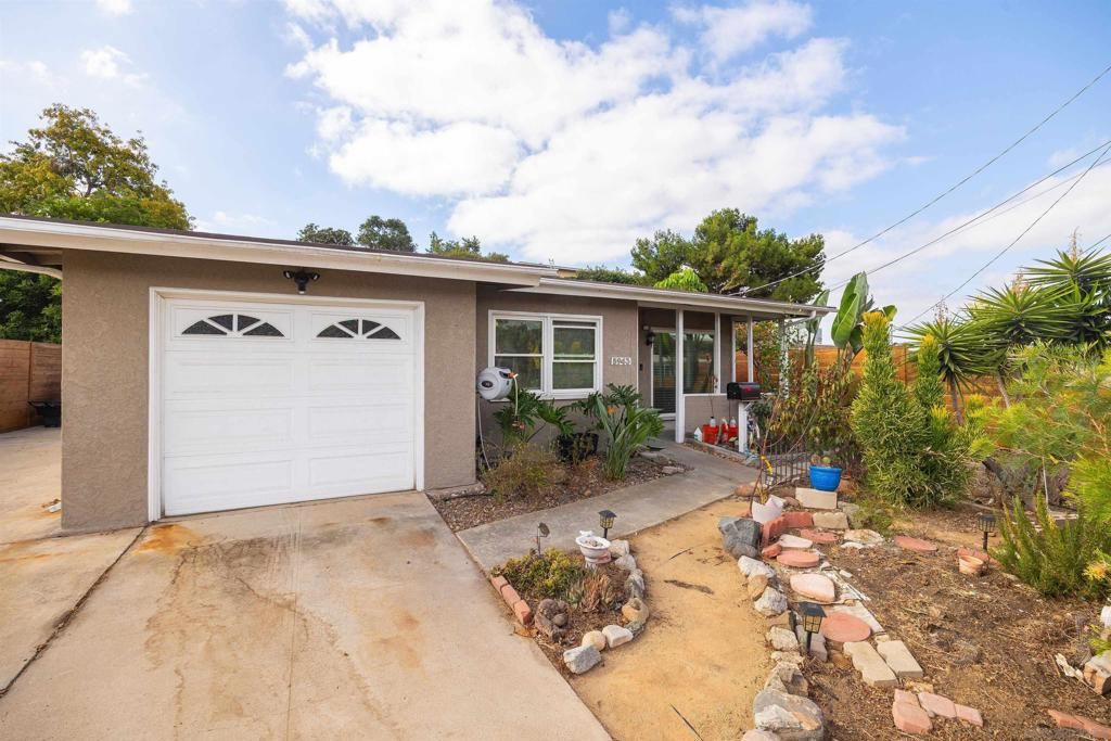 5943 Thorn Street, San Diego, CA 92105 — exterior