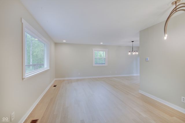 805 Eaglewood Drive, Zionsville, IN 46077