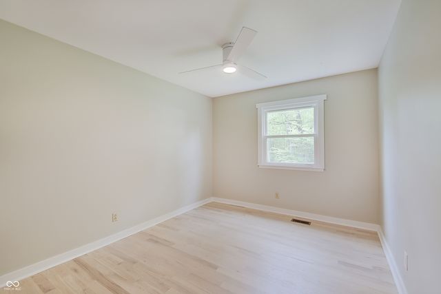805 Eaglewood Drive, Zionsville, IN 46077