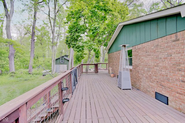 805 Eaglewood Drive, Zionsville, IN 46077