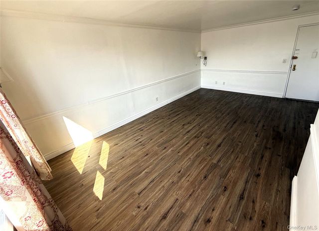 143 Bruce Avenue 3G, Yonkers, NY 10705
