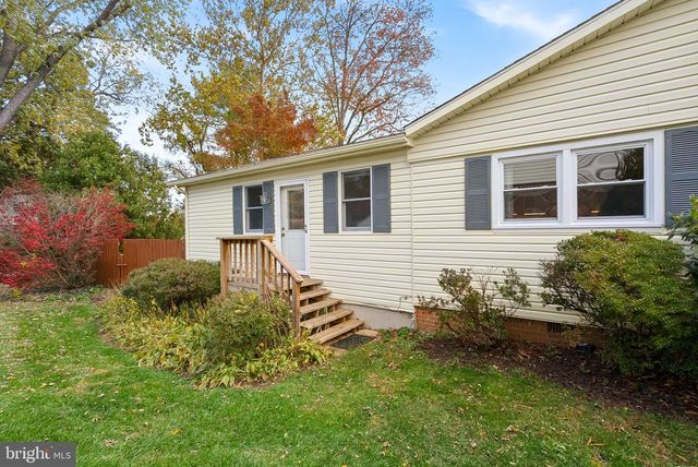 310 AYRLEE AVE NW, Leesburg, VA 20176