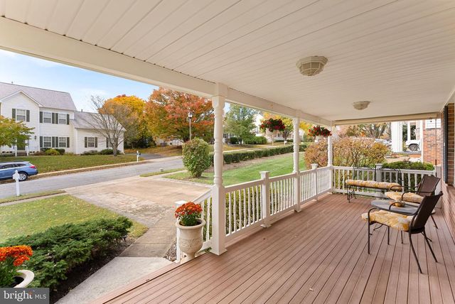 310 AYRLEE AVE NW, Leesburg, VA 20176