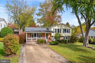 310 AYRLEE AVE NW, Leesburg, VA 20176