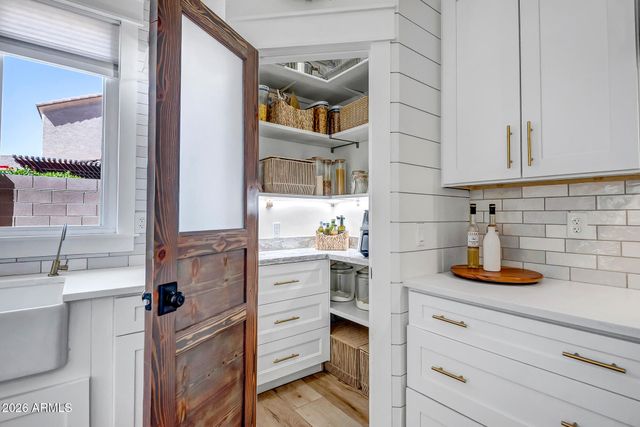 4995 E INDIAN WELLS Drive, Chandler, AZ 85249