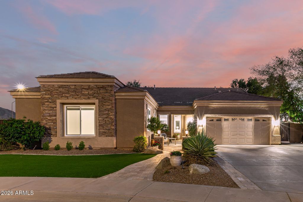 4995 E INDIAN WELLS Drive, Chandler, AZ 85249