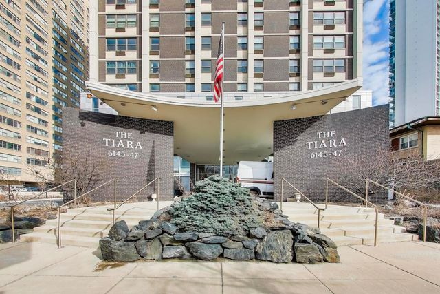 6147 N SHERIDAN Road 9B, Chicago, IL 60660