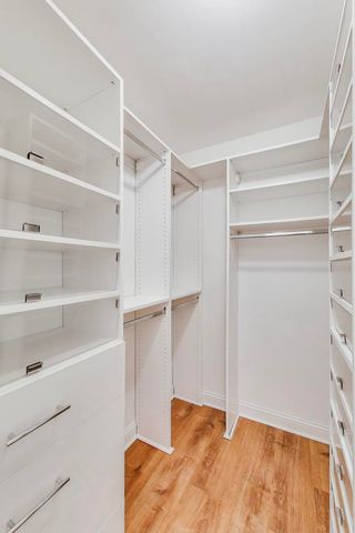 6147 N SHERIDAN Road 9B, Chicago, IL 60660