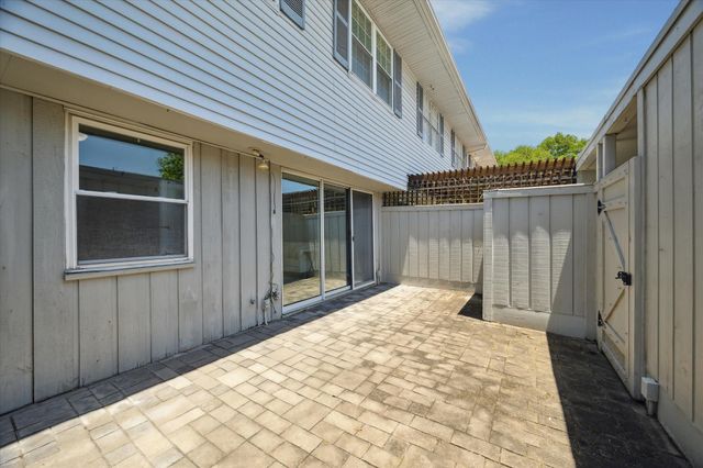 2065 Winrock Boulevard 55, Houston, TX 77057