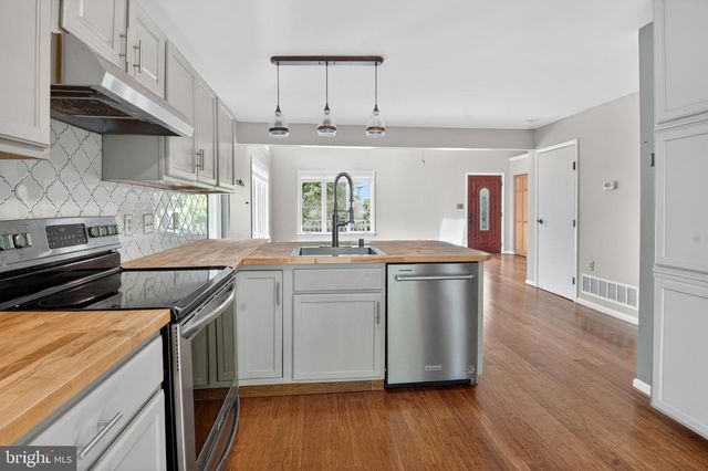 607 OVERHILL DR, Edgewater, MD 21037
