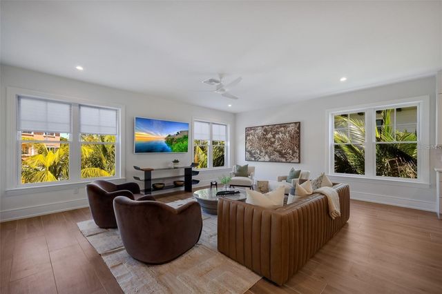 119 MCKINLEY DRIVE, Sarasota, FL 34236