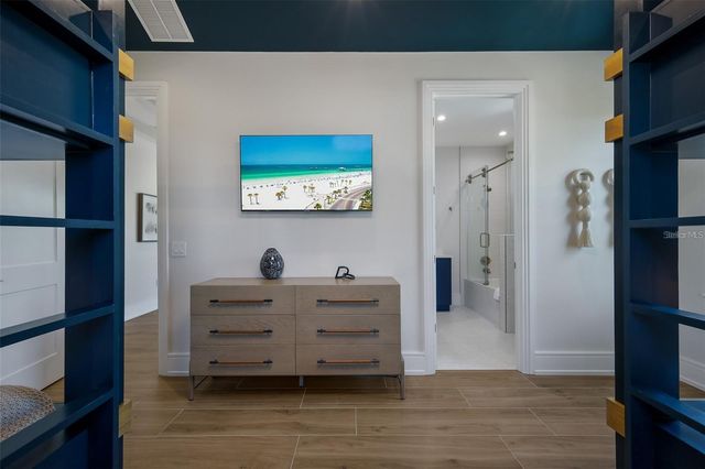 119 MCKINLEY DRIVE, Sarasota, FL 34236