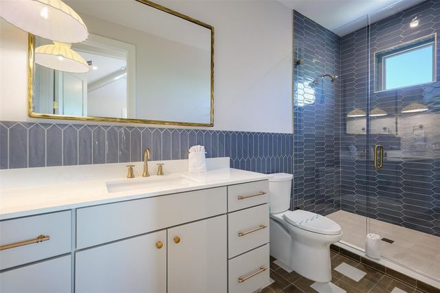 119 MCKINLEY DRIVE, Sarasota, FL 34236