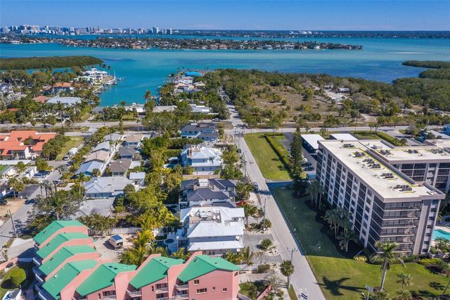 119 MCKINLEY DRIVE, Sarasota, FL 34236