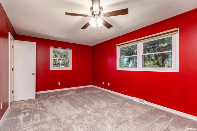 4799 Route 37 Route, Marion, IL 62959