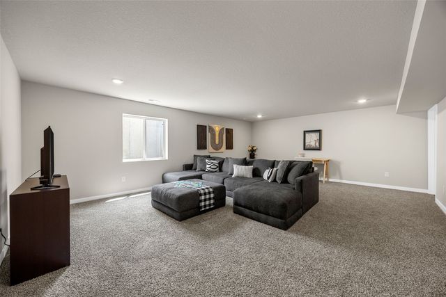 3319 Craven Drive, Coralville, IA 52241