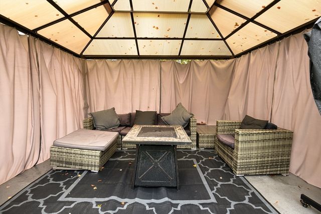 59 Katherine Road, Stoneham, MA 02180