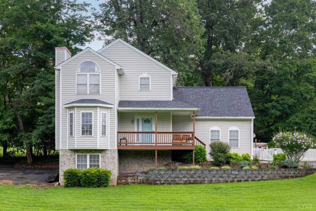 1123 Rome Drive, Lynchburg, VA 24503