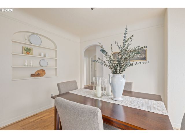 2031 OLIVE St, Eugene, OR 97405