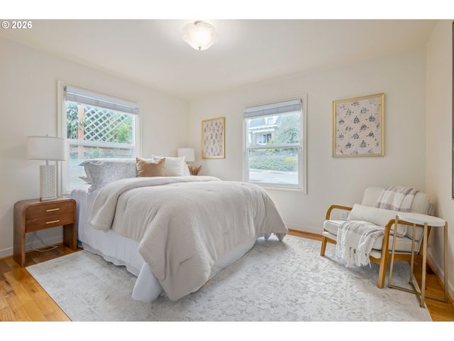 2031 OLIVE St, Eugene, OR 97405