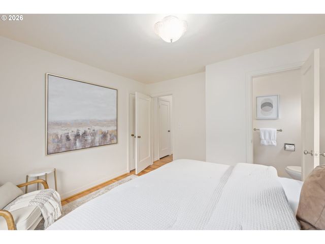 2031 OLIVE St, Eugene, OR 97405